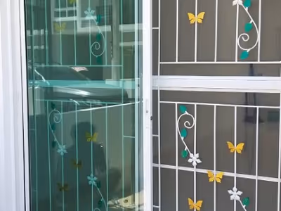 ภาพแกลลอรี่ 137