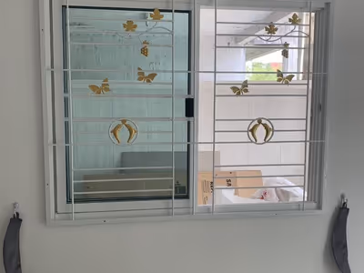 ภาพแกลลอรี่ 174